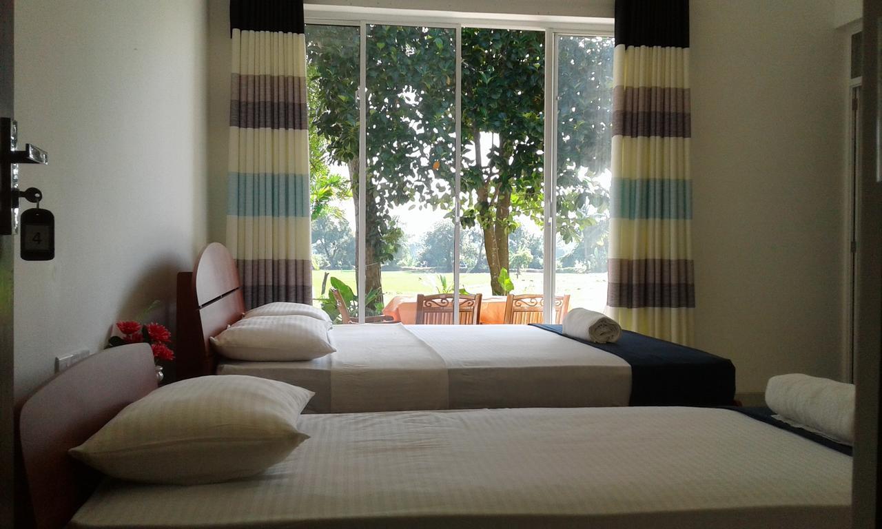 Risenlak Holiday Resort Polonnaruwa Ngoại thất bức ảnh