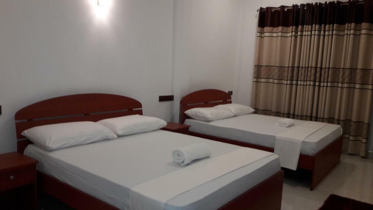 Risenlak Holiday Resort Polonnaruwa Ngoại thất bức ảnh